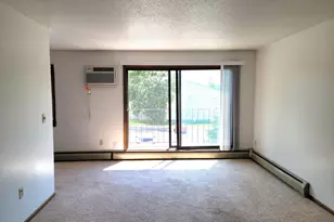 415 S Wasson Ln, River Falls, WI 54022 - Photo 6