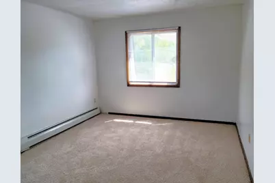 415 S Wasson Lane #202, River Falls, WI 54022 - Photo 14