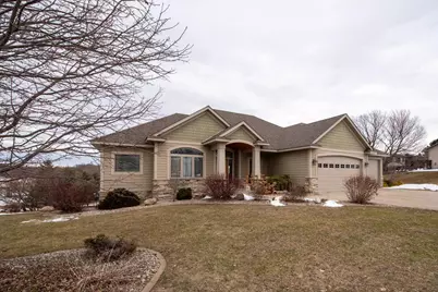 610 E Rolling Hills Drive, Le Center, MN 56057 - Photo 34