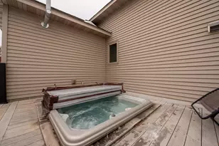 610 E Rolling Hills Dr, Le Center, MN 56057 - Photo 30