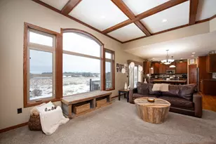 610 E Rolling Hills Dr, Le Center, MN 56057 - Photo 8