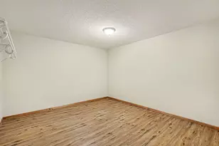 11169 Walnut Ln, Woodbury, MN 55129 - Photo 22