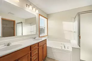 11169 Walnut Ln, Woodbury, MN 55129 - Photo 14