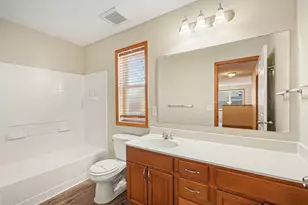 11169 Walnut Ln, Woodbury, MN 55129 - Photo 24