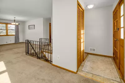 7064 Glenross Road, Woodbury, MN 55125 - Photo 6