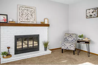 7064 Glenross Road, Woodbury, MN 55125 - Photo 8