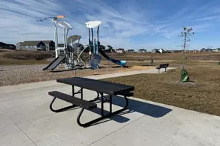 4749 Airlake Dr, Woodbury, MN 55129 - Photo 34