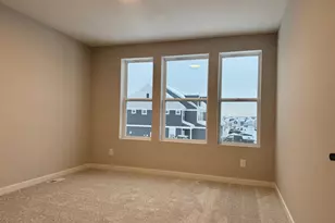 4749 Airlake Dr, Woodbury, MN 55129 - Photo 12