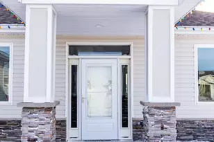 4268 Pine Pkwy S, Fargo, ND 58104 - Photo 6