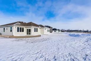 4268 Pine Pkwy S, Fargo, ND 58104 - Photo 60