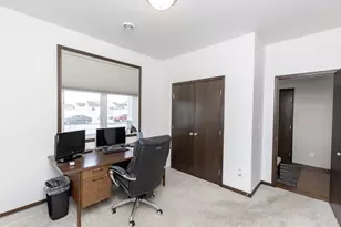 4268 Pine Pkwy S, Fargo, ND 58104 - Photo 44