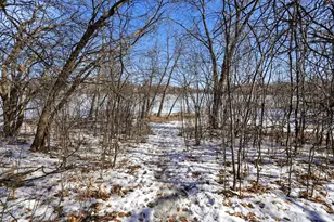 8671 Red Oak Dr, Eden Prairie, MN 55347 - Photo 16
