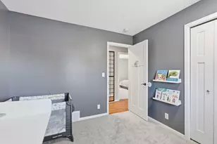 8671 Red Oak Dr, Eden Prairie, MN 55347 - Photo 12