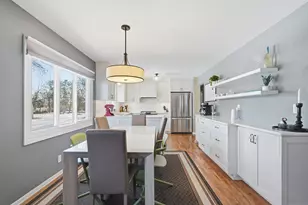 8671 Red Oak Dr, Eden Prairie, MN 55347 - Photo 4