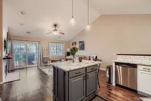 6887 Folkestone Rd, Apple Valley, MN 55124 - Photo 6