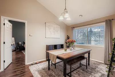 6887 Folkestone Road #712, Apple Valley, MN 55124 - Photo 10