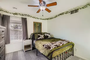 6887 Folkestone Rd, Apple Valley, MN 55124 - Photo 16