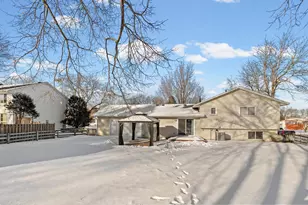 13713 James Ave S, Burnsville, MN 55337 - Photo 22