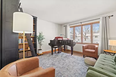 13713 James Avenue S, Burnsville, MN 55337 - Photo 6