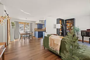 13713 James Ave S, Burnsville, MN 55337 - Photo 2