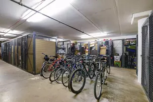 5601 Smetana Dr, Hopkins, MN 55343 - Photo 32