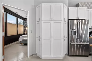 5601 Smetana Dr, Hopkins, MN 55343 - Photo 12