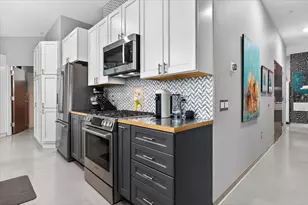 5601 Smetana Dr, Hopkins, MN 55343 - Photo 6