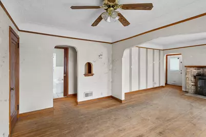 5301 Emerson Avenue N, Brooklyn Center, MN 55430 - Photo 6