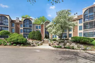 9500 Collegeview Rd, Bloomington, MN 55437 - Photo 1