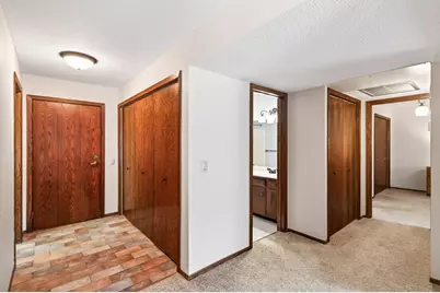 9500 Collegeview Road #112, Bloomington, MN 55437 - Photo 2