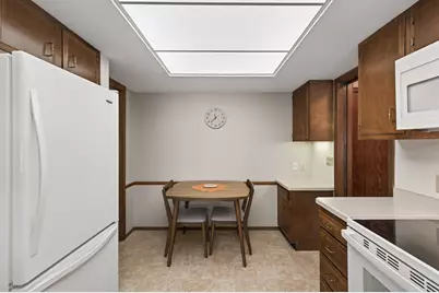 9500 Collegeview Road #112, Bloomington, MN 55437 - Photo 12