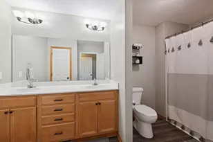 13305 Virginia Ave S, Savage, MN 55378 - Photo 12