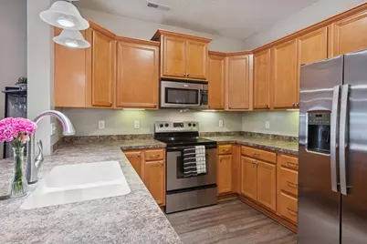 13305 Virginia Avenue S, Savage, MN 55378 - Photo 6