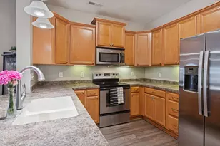 13305 Virginia Ave S, Savage, MN 55378 - Photo 6