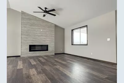 15592 100th Avenue, Milaca, MN 56353 - Photo 8