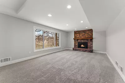 12060 48th Avenue N, Plymouth, MN 55442 - Photo 18