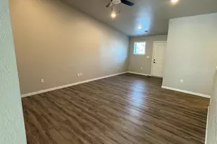 917 Village Ln, Detroit Lakes, MN 56501 - Photo 4