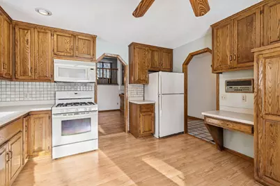 2093 Vienna Lane, Eagan, MN 55122 - Photo 12