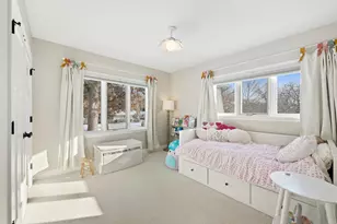 115 Ardmore Dr, Golden Valley, MN 55422 - Photo 26