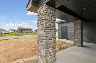 480 Coyote Way, New Richmond, WI 54017 - Photo 32
