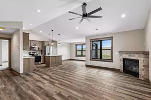 480 Coyote Way, New Richmond, WI 54017 - Photo 6