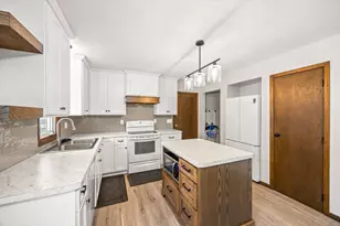 26 4th Ave SE, Saint Joseph, MN 56374 - Photo 8