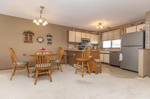 2832 32nd St S, Moorhead, MN 56560 - Photo 18