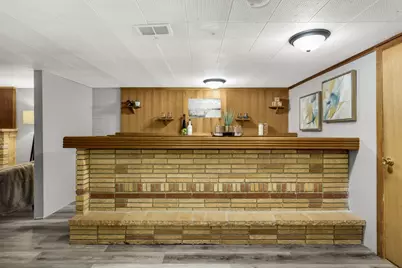 1811 Stanbridge Avenue, Roseville, MN 55113 - Photo 24