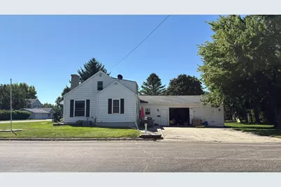 107 College Avenue N, Fulda, MN 56131 - Photo 2
