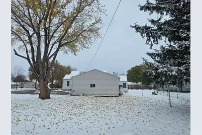 107 College Avenue N, Fulda, MN 56131 - Photo 28
