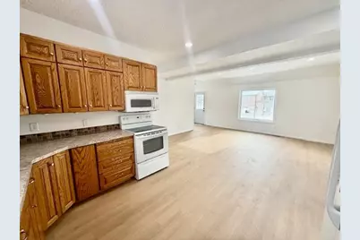 515 E Spring Street, Redwood Falls, MN 56283 - Photo 10