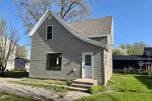 515 E Spring St, Redwood Falls, MN 56283 - Photo 1