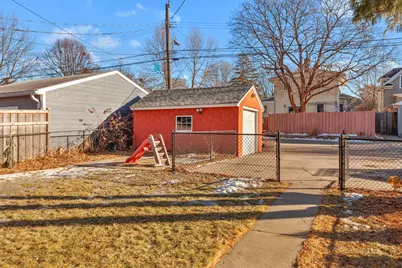 445 Upton Avenue S, Minneapolis, MN 55405 - Photo 20