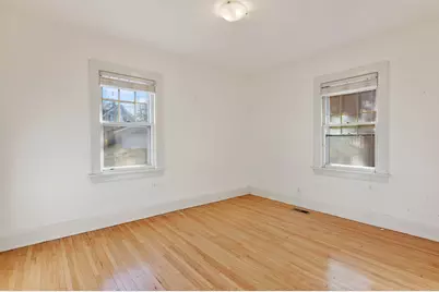 445 Upton Avenue S, Minneapolis, MN 55405 - Photo 12